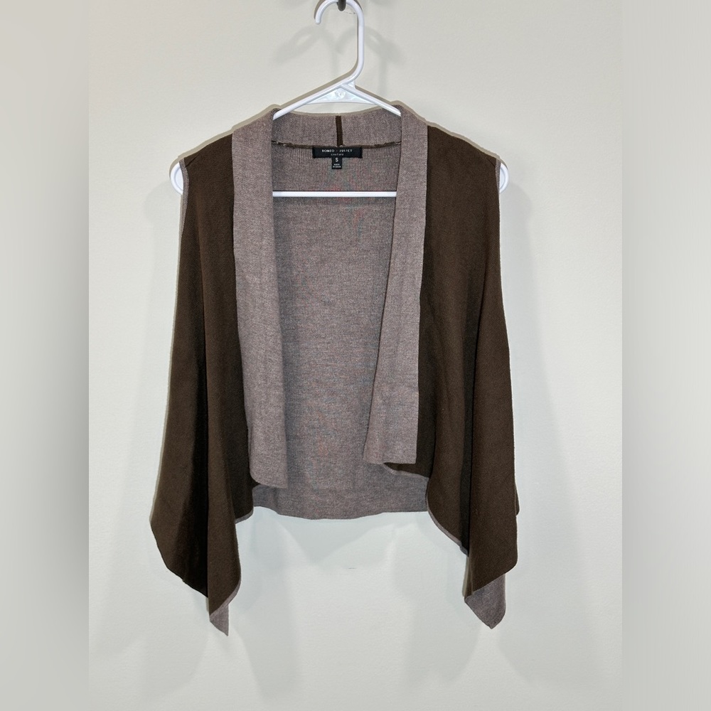Romeo and‎ Juliet Couture Open Front Asymmetric Vest size Small